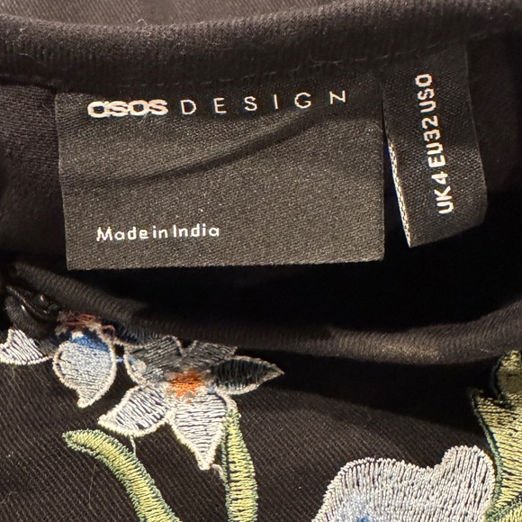 ASOS Women’s Black Blue Floral Embroidered Long Puff Sleeve Dress Size 0 NWOT - Picture 11 of 13